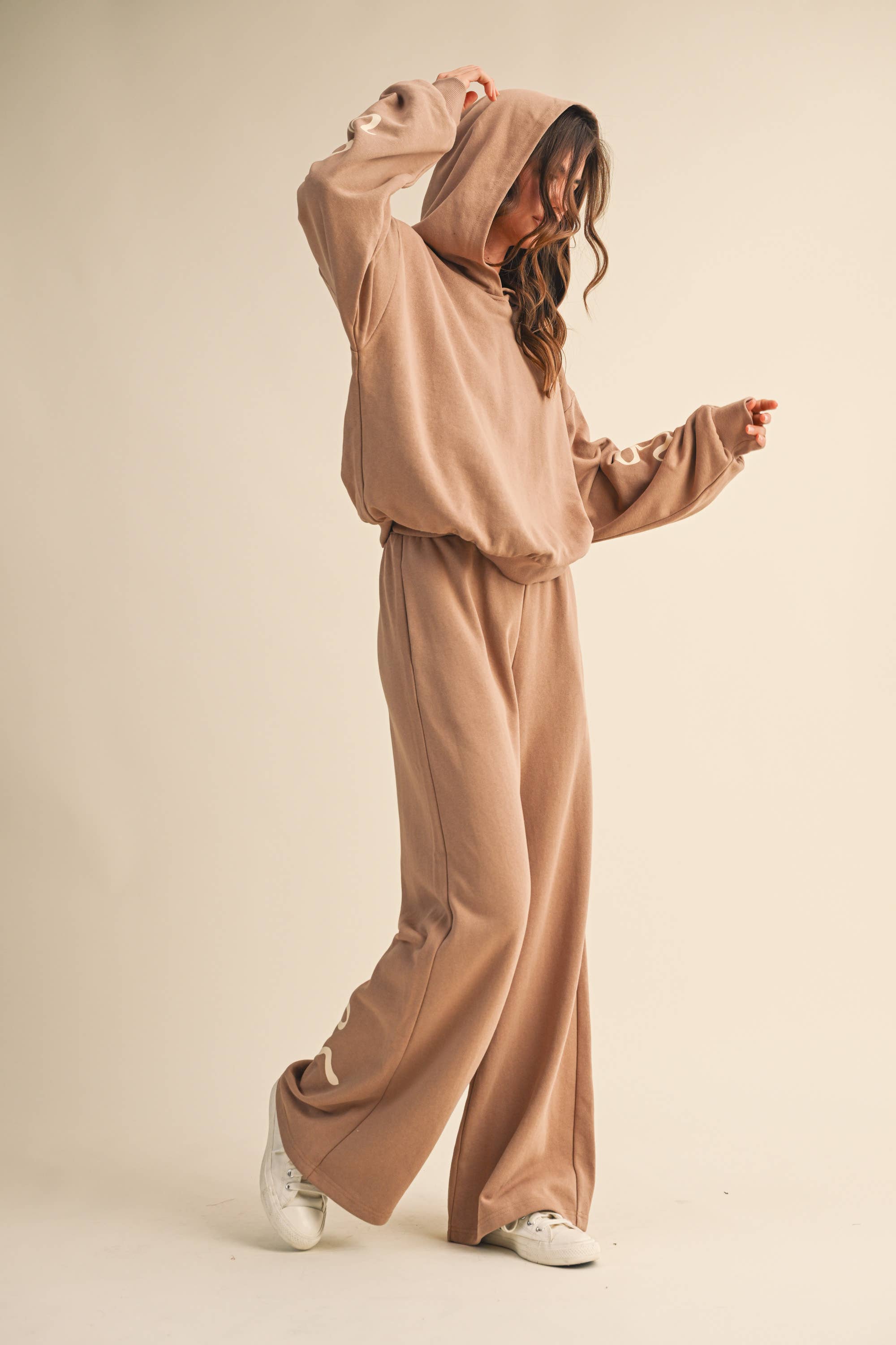 BOW PRINT HOODIE SWEATSHIRT AND WIDE PANTS SET