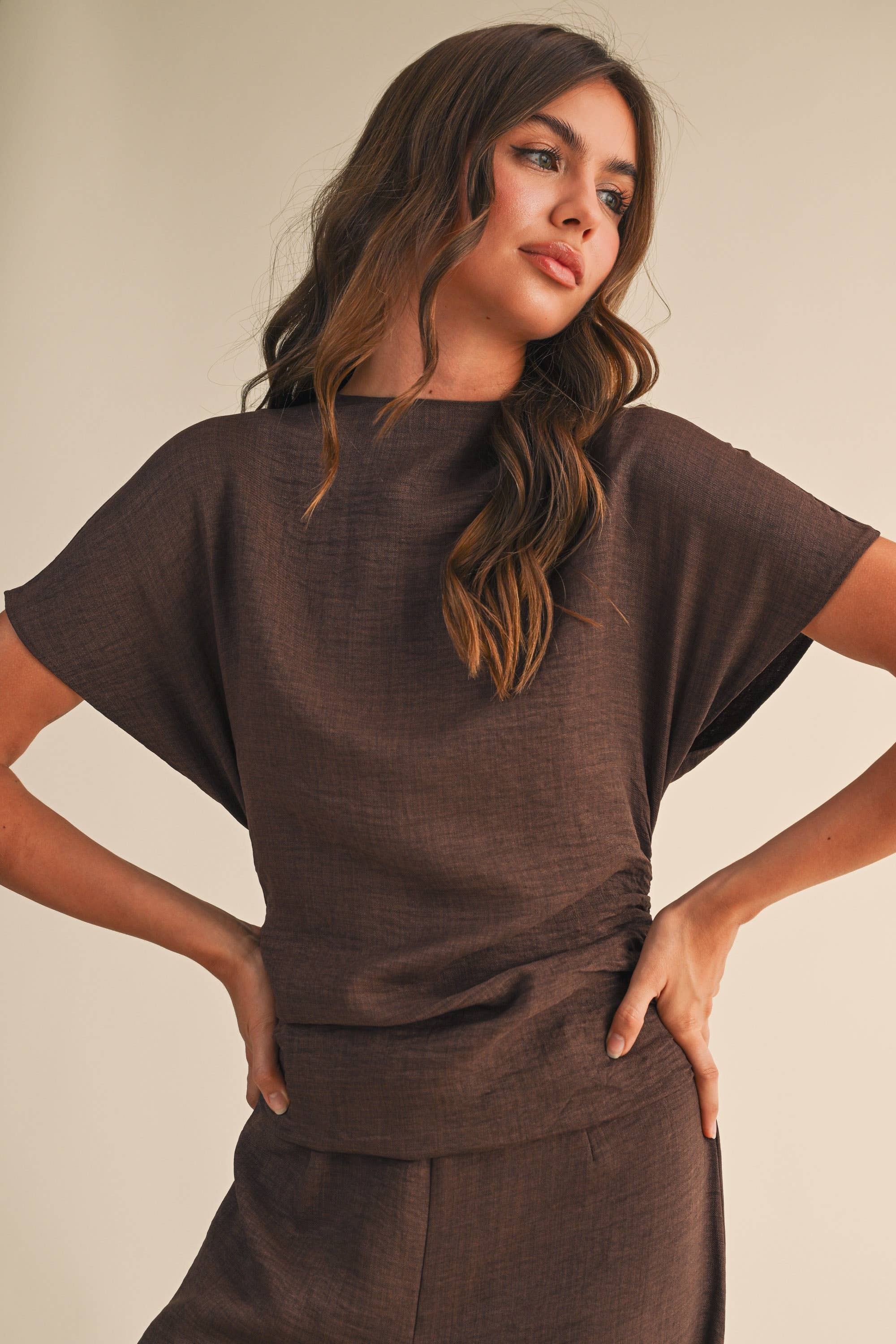 SHORT SLEEVE RUCHED WIDE LEG JUMPSUIT