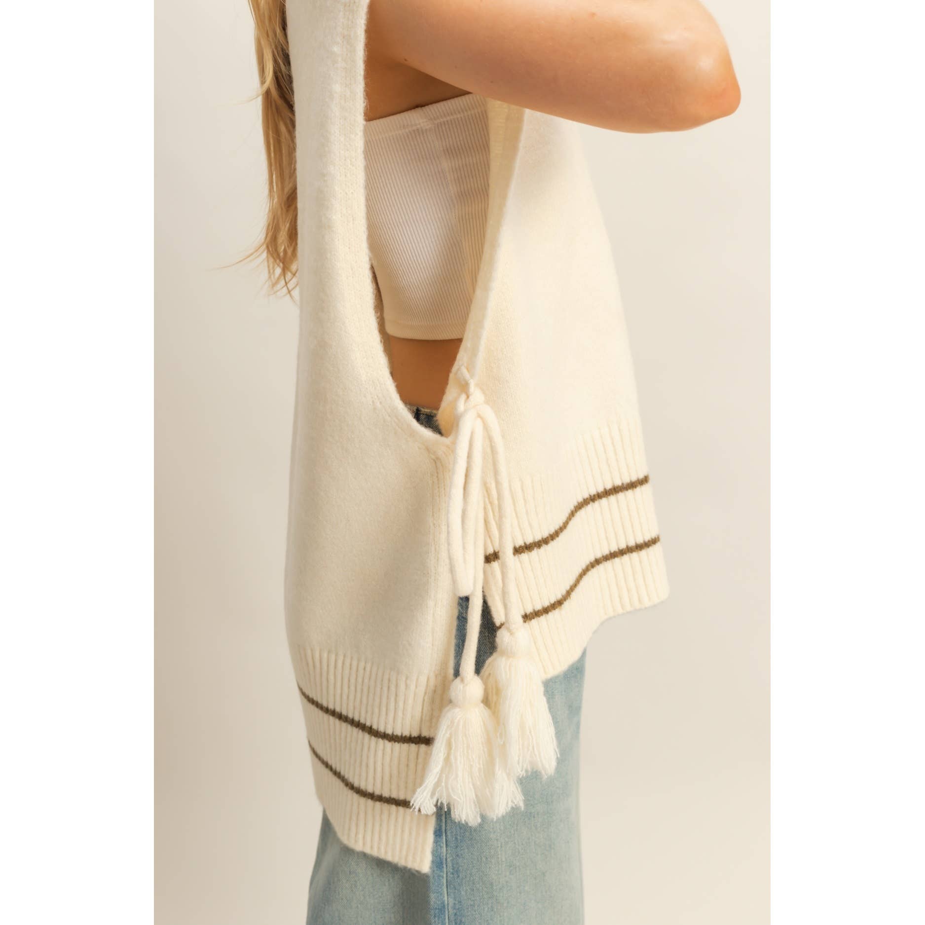 Tassel Detailed Oversized Sweater Vest