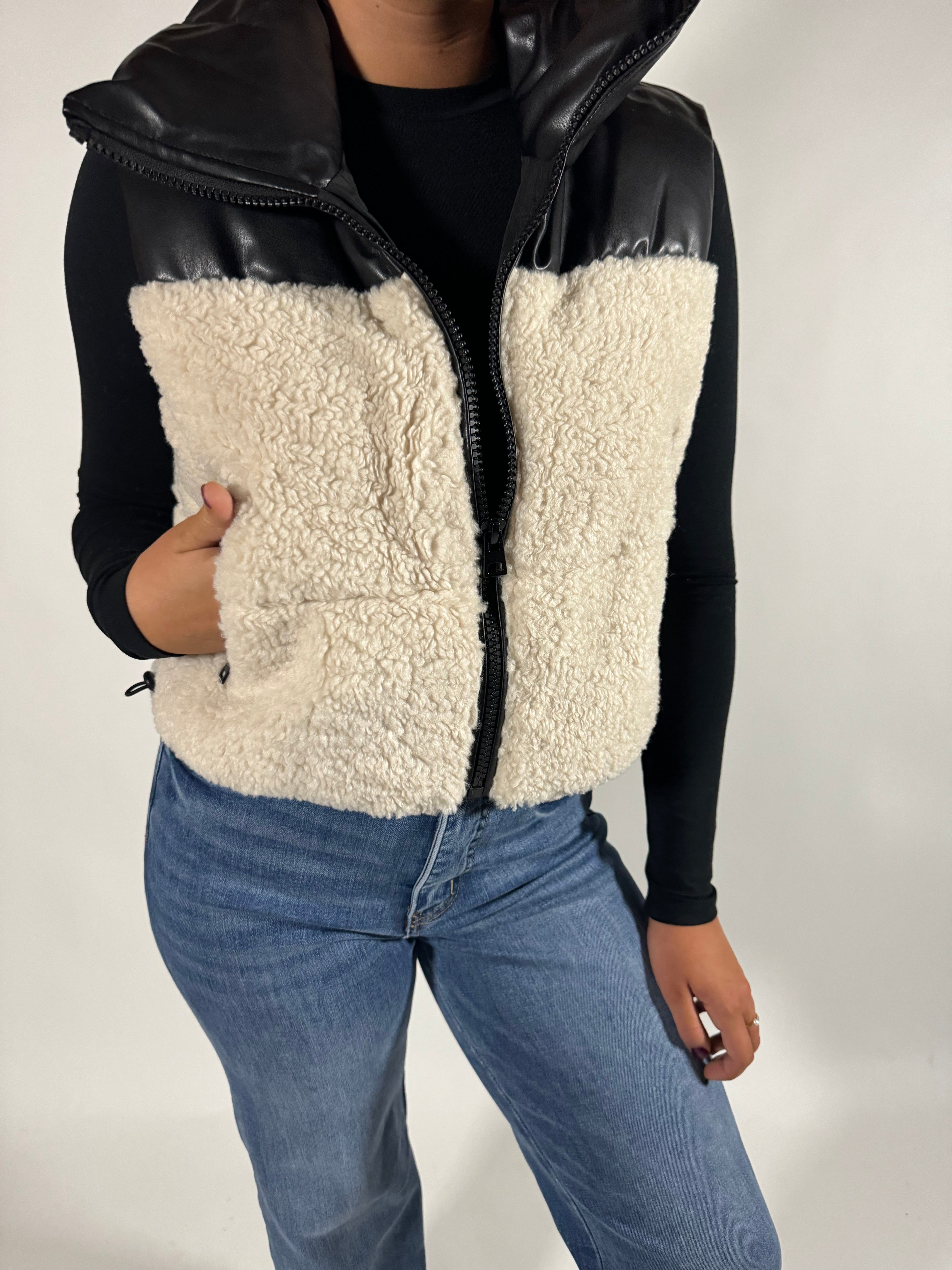 Sherpa Split Zip Vest