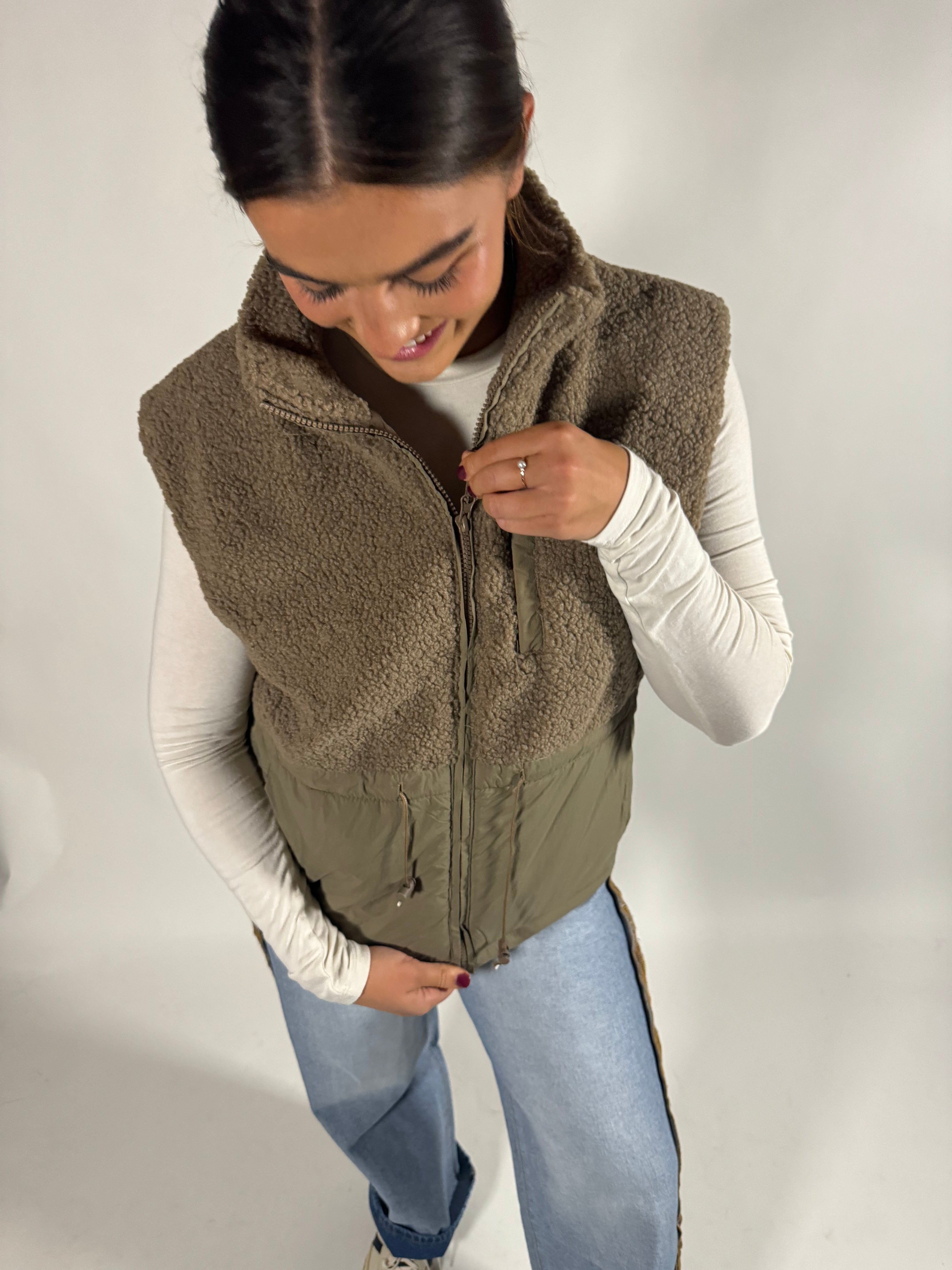 Oversized Teddy Zip Vest