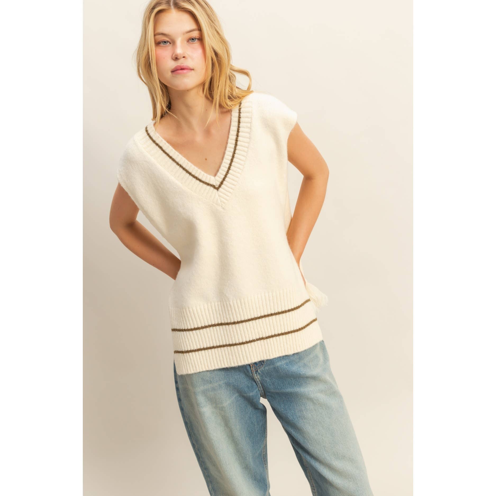 Tassel Detailed Oversized Sweater Vest